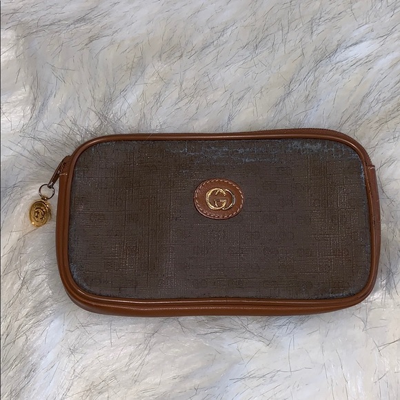 Vintage Gucci cosmetic case - Picture 1 of 5